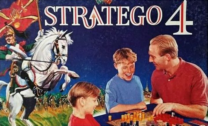 How to play Stratego Four Players | Official Rules